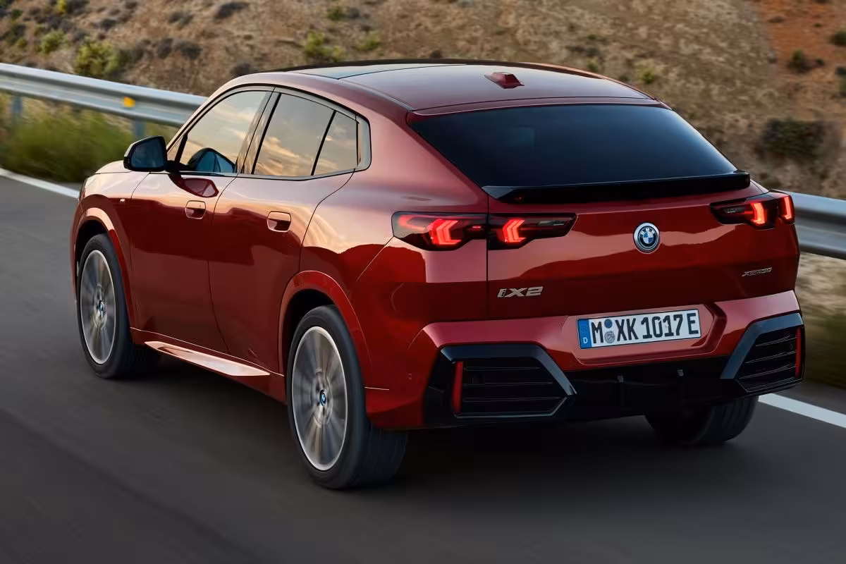 BMW iX2