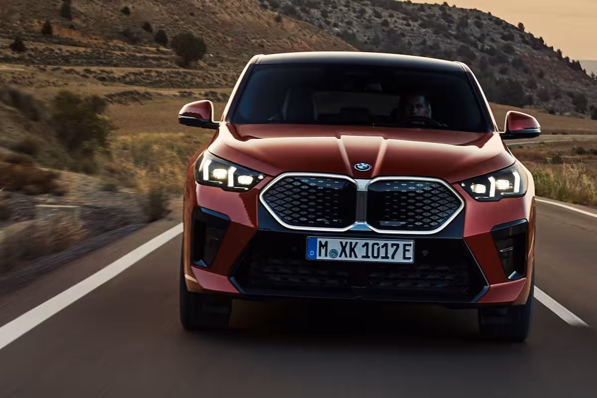BMW iX2
