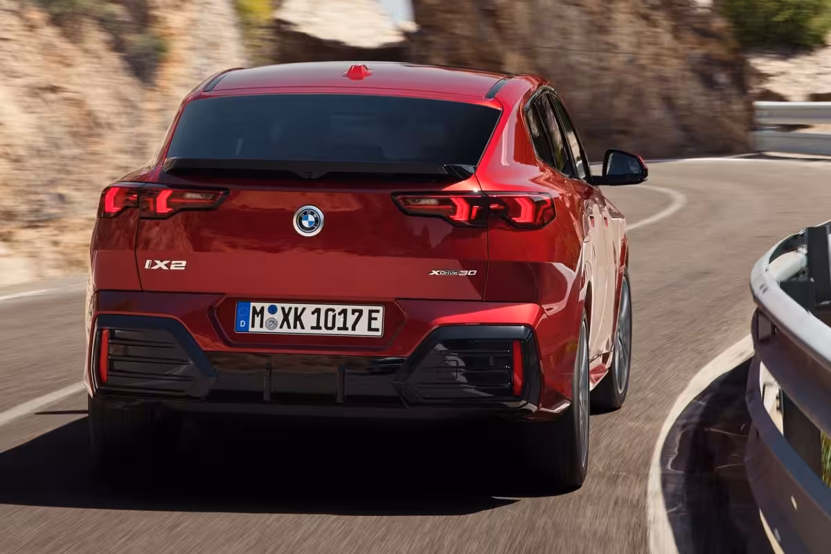 BMW iX2