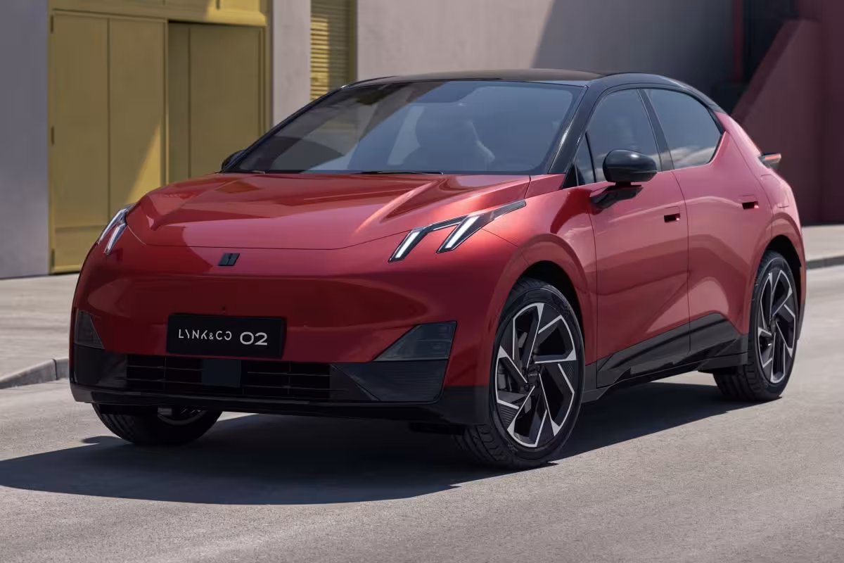 Lynk & Co 02